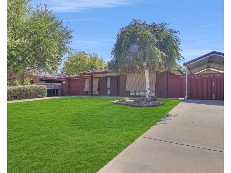 321 Jameson Street, Deniliquin NSW 2710