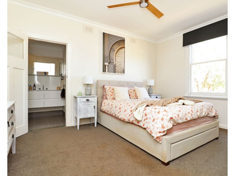 32 Clifton Street, Mathoura NSW 2710