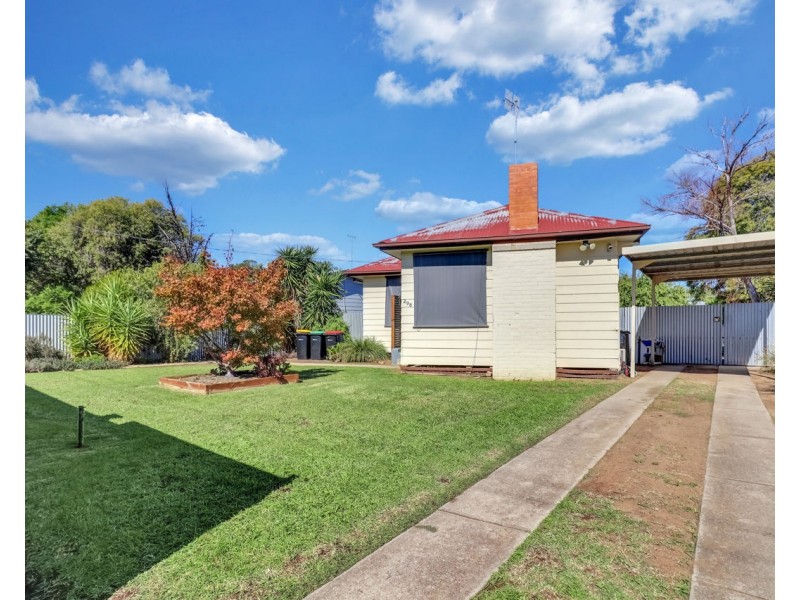 298 Henry Street, Deniliquin NSW 2710