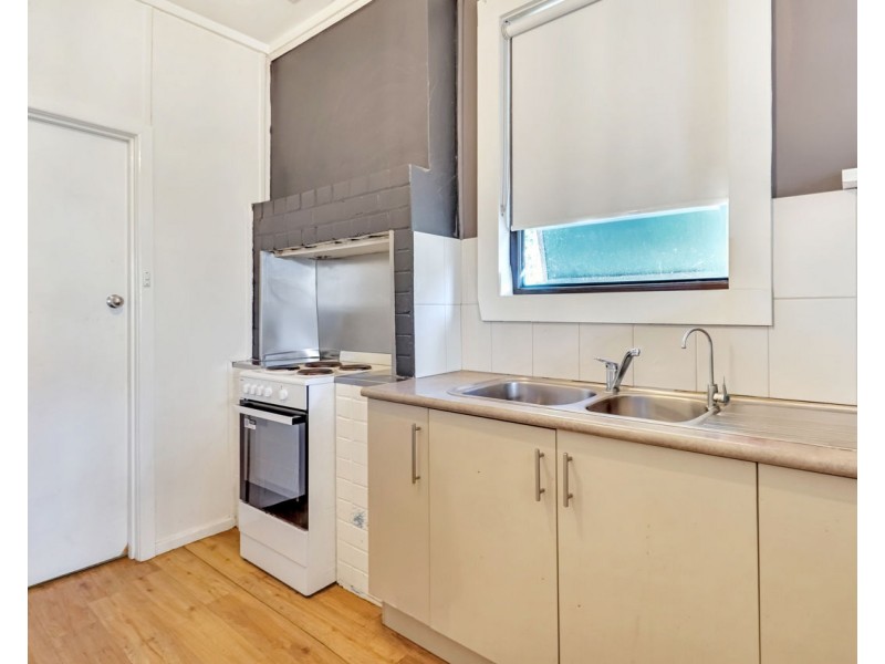 298 Henry Street, Deniliquin NSW 2710