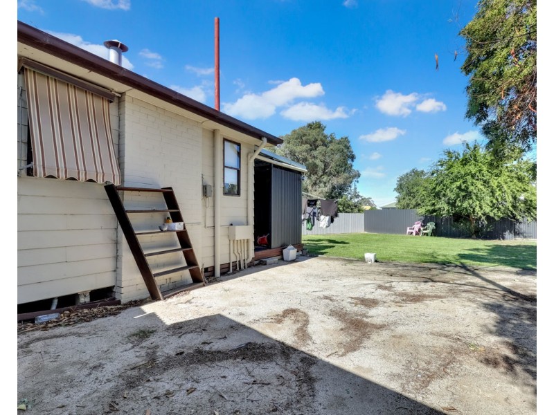 298 Henry Street, Deniliquin NSW 2710