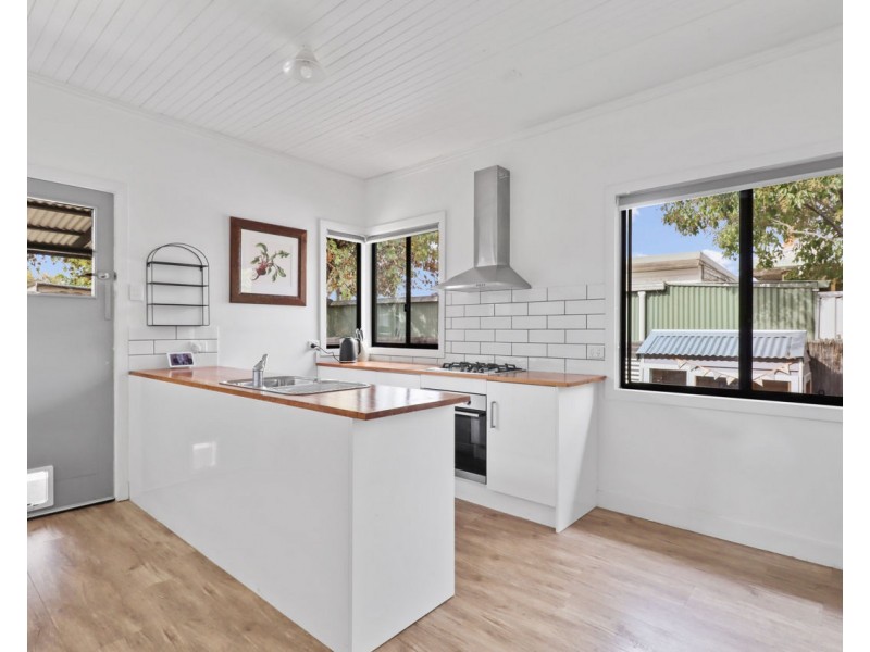 477 Maher Street, Deniliquin NSW 2710