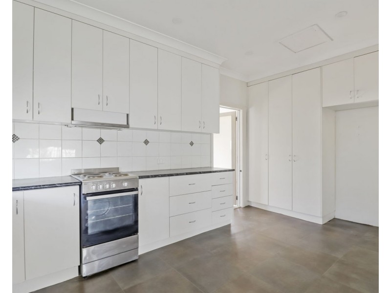 129 Wellington Street, Deniliquin NSW 2710