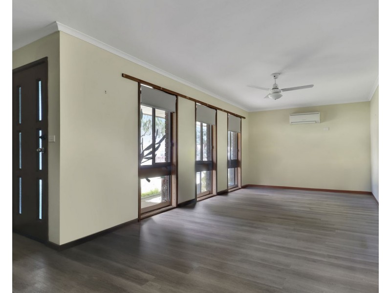 1/305-307 Wood Street, Deniliquin NSW 2710