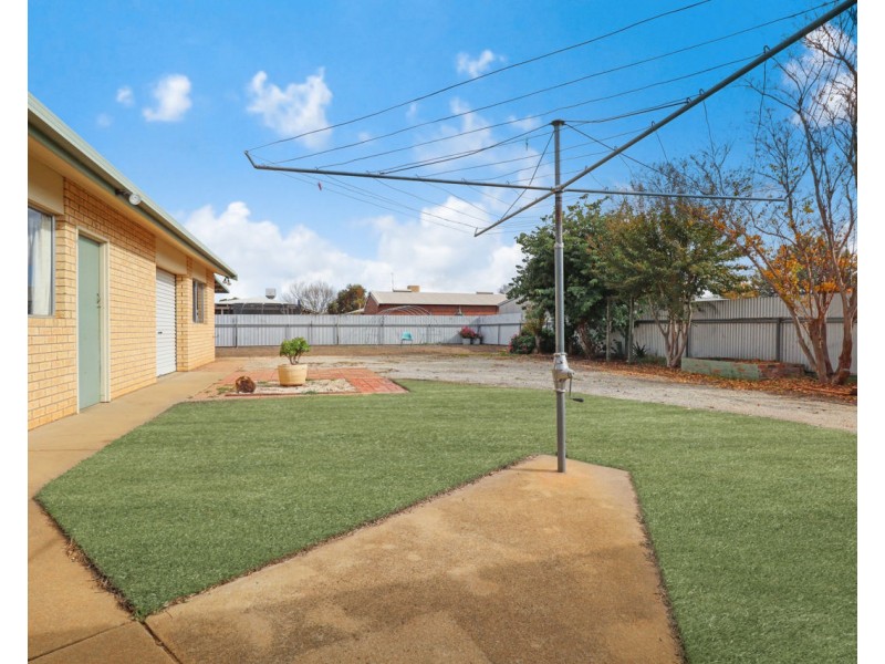 472 Henry Street, Deniliquin NSW 2710