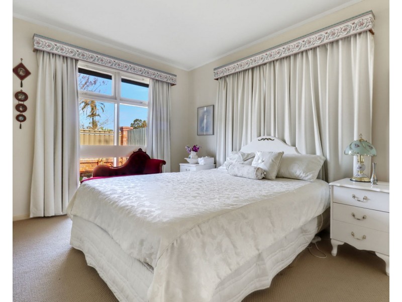 300 Noyes Street, Deniliquin NSW 2710