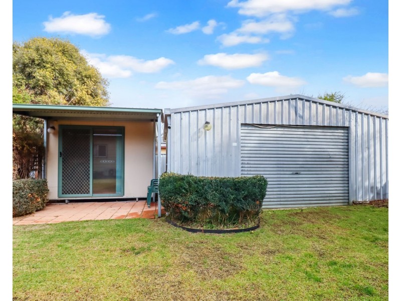 254 Henry Street, Deniliquin NSW 2710