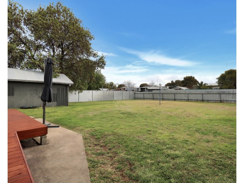 482 Cressy Street, Deniliquin NSW 2710