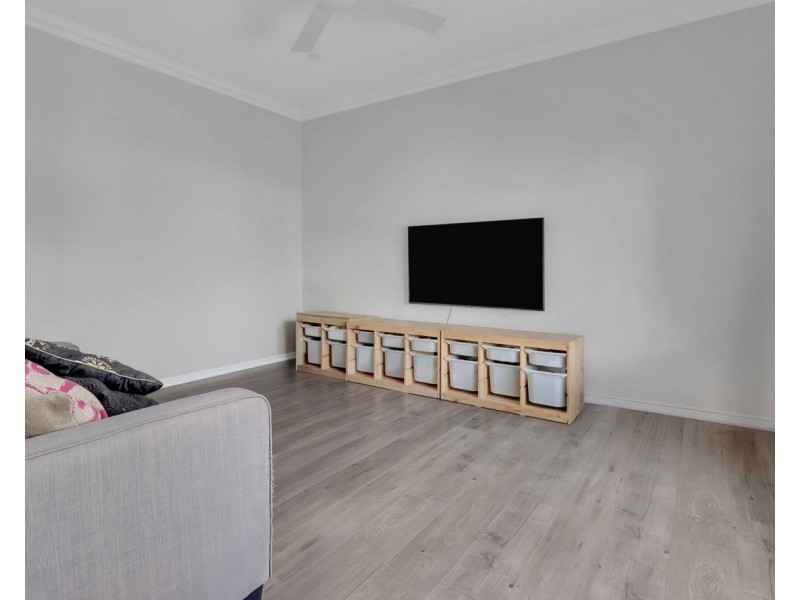 236 Burchfield Avenue, Deniliquin NSW 2710