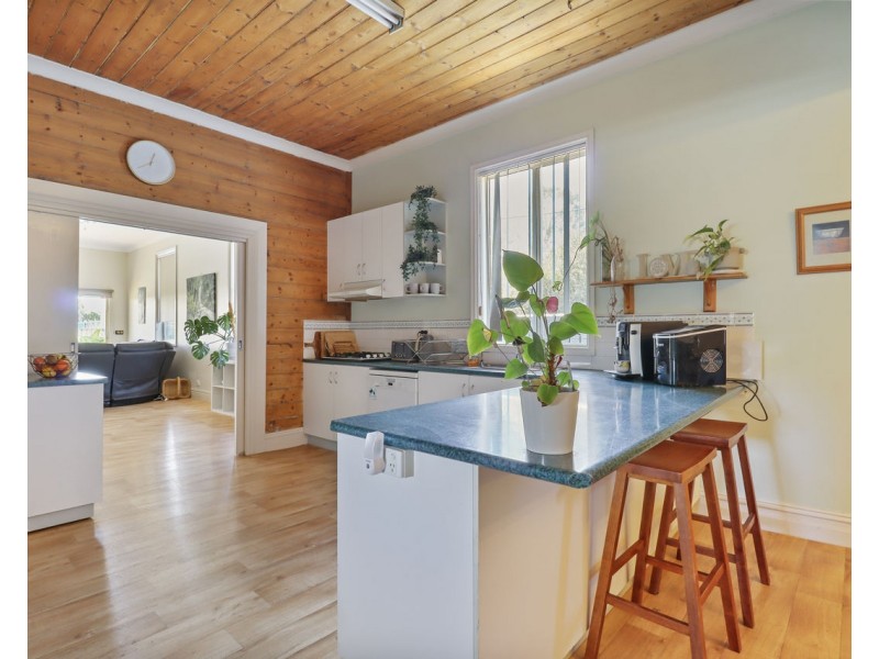 97 Edwardes Street, Deniliquin NSW 2710