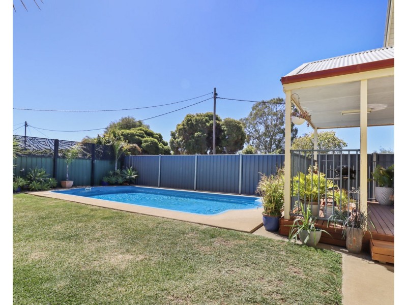 97 Edwardes Street, Deniliquin NSW 2710