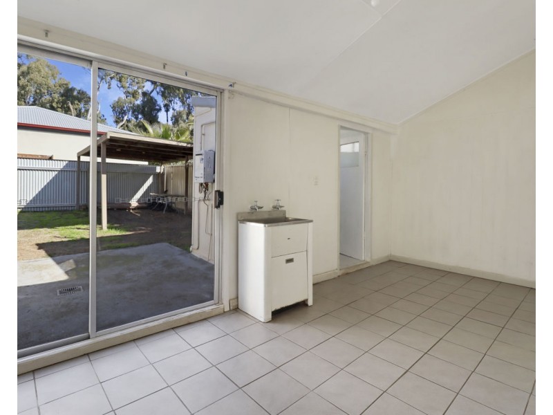 324 Conroy Street, Deniliquin NSW 2710
