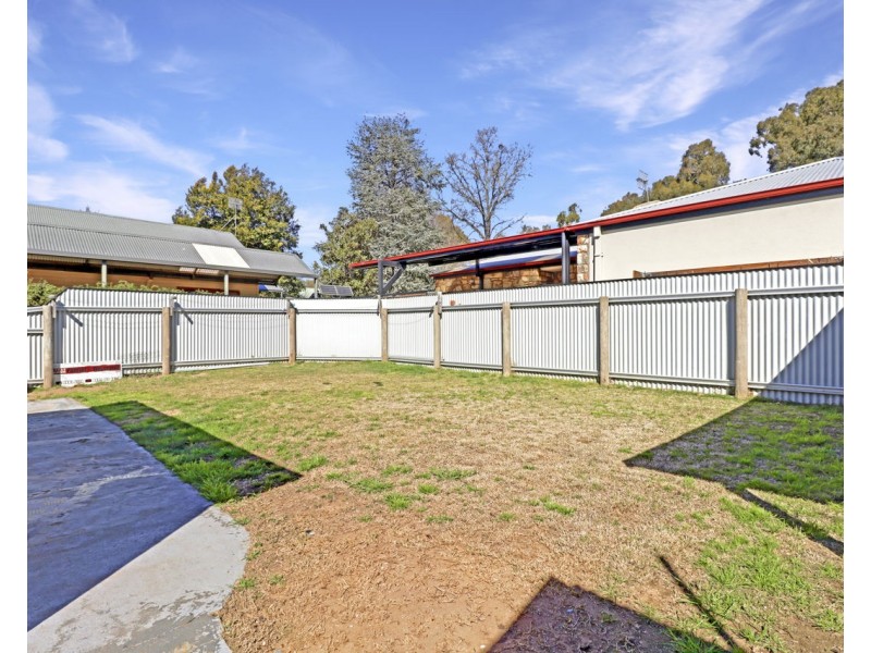 324 Conroy Street, Deniliquin NSW 2710