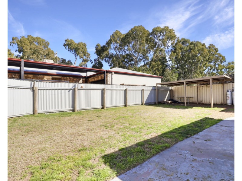 324 Conroy Street, Deniliquin NSW 2710