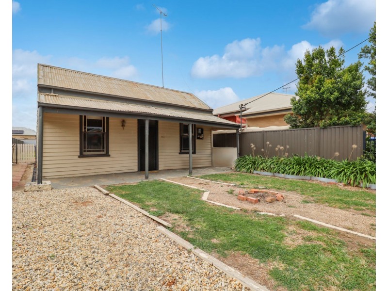 364 Trickett Street, Deniliquin NSW 2710