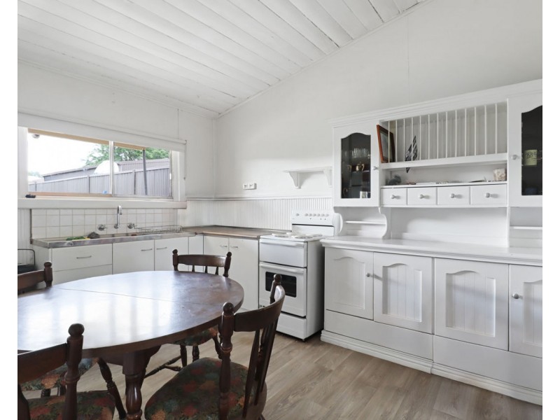 364 Trickett Street, Deniliquin NSW 2710