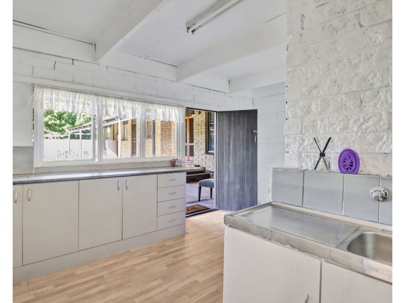 127 Russell Street, Deniliquin NSW 2710