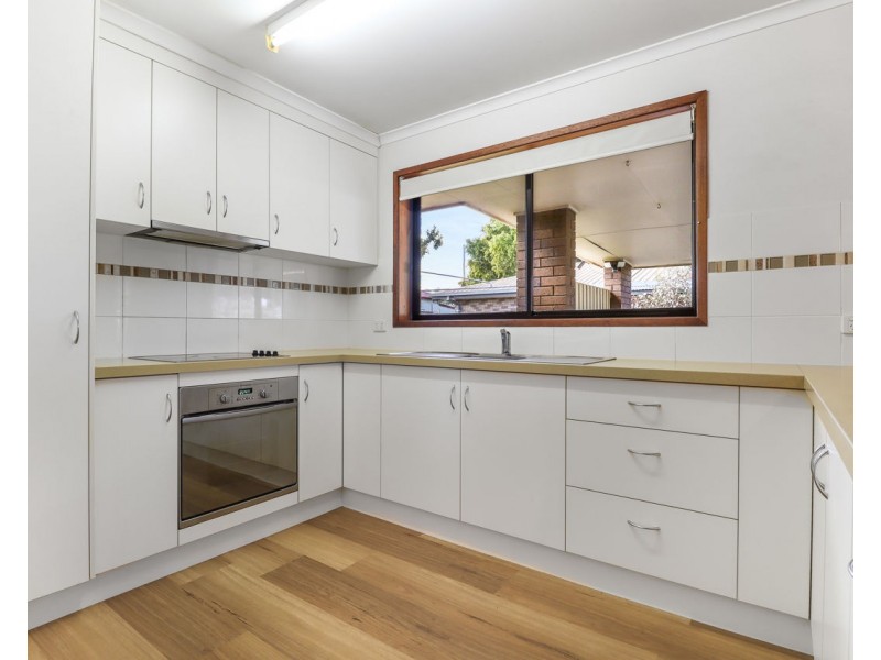 401 Campbell Cres, Deniliquin NSW 2710