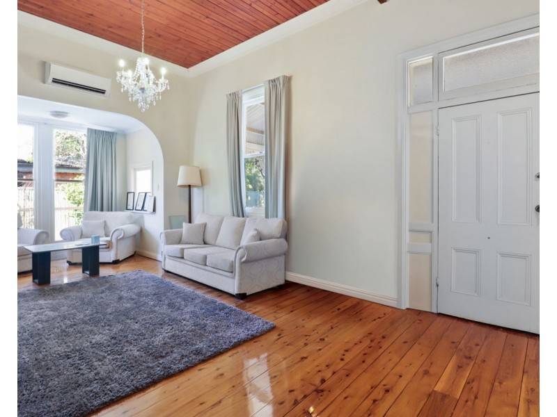 105 Edwardes Street, Deniliquin NSW 2710