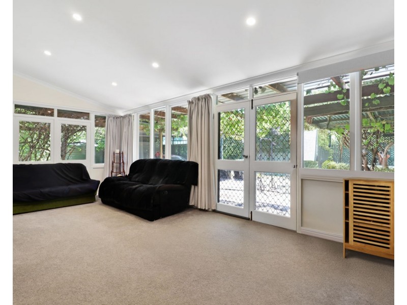 105 Edwardes Street, Deniliquin NSW 2710