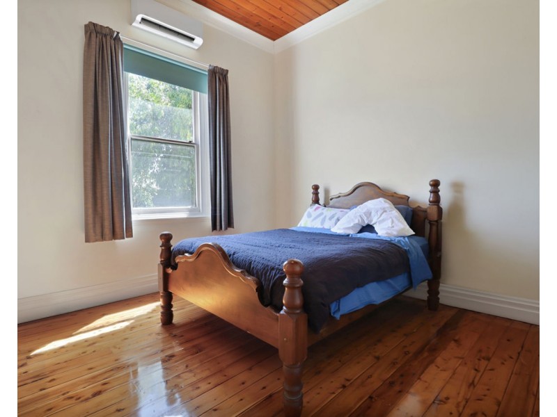 105 Edwardes Street, Deniliquin NSW 2710