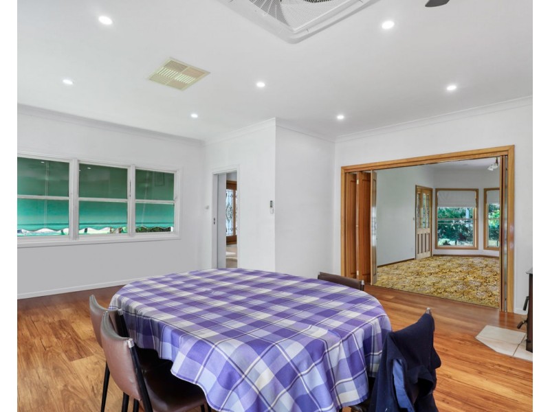 31 McCrabb Road, Deniliquin NSW 2710