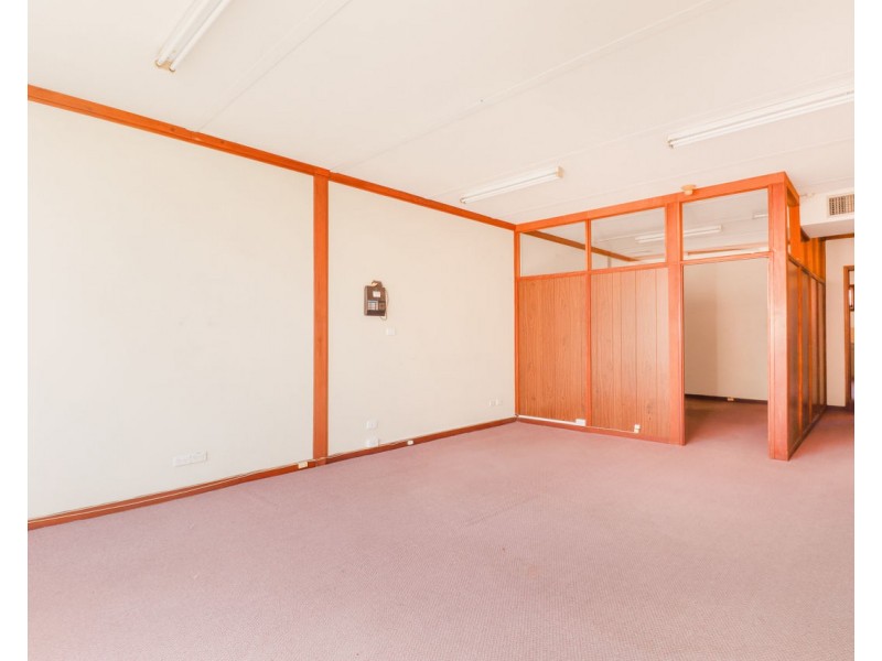 133 End Street, Deniliquin NSW 2710