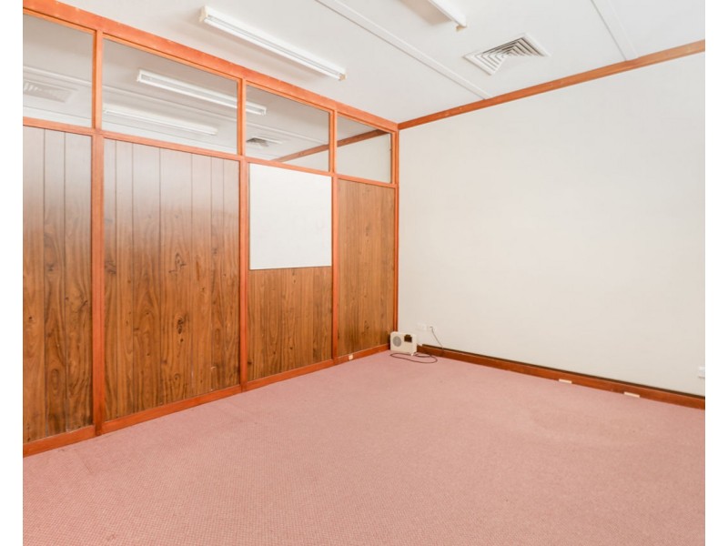 133 End Street, Deniliquin NSW 2710