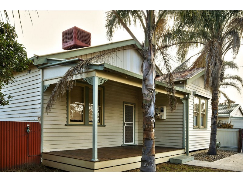 498 Henry Street, Deniliquin NSW 2710