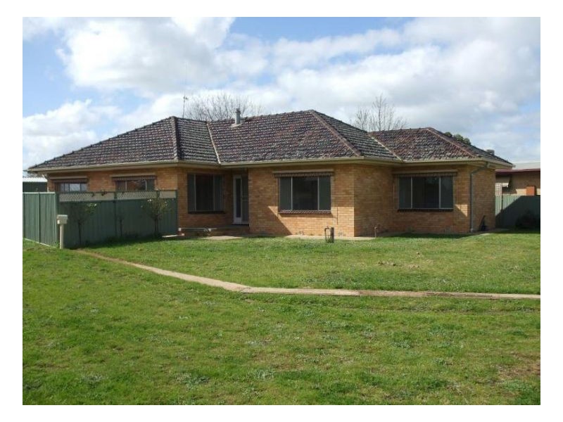 263 Hetherington Street, Deniliquin NSW 2710