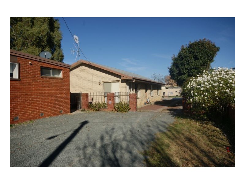 428 Wood Street, Deniliquin NSW 2710