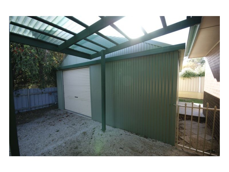 255 Harfleur Street, Deniliquin NSW 2710