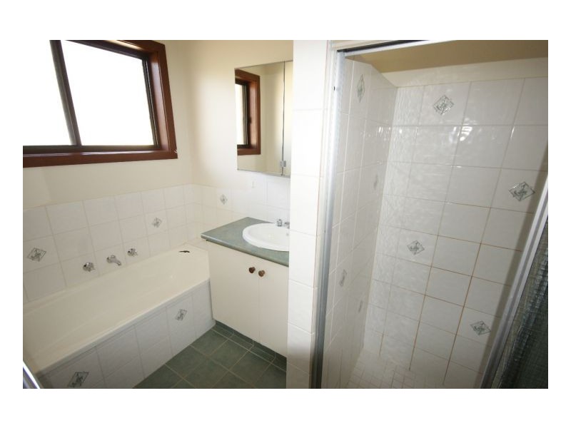 255 Harfleur Street, Deniliquin NSW 2710