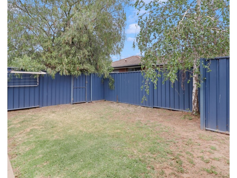 3/334-336 Henry Street, Deniliquin NSW 2710
