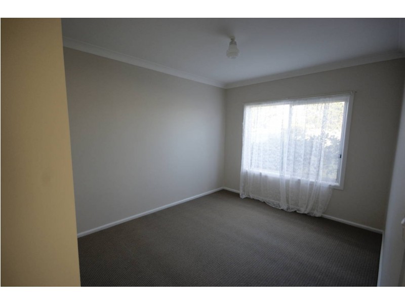 82 Russell Street, Deniliquin NSW 2710