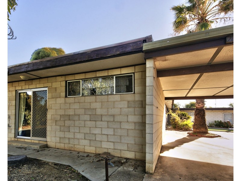 7/135 Wirraway Drive, Deniliquin NSW 2710