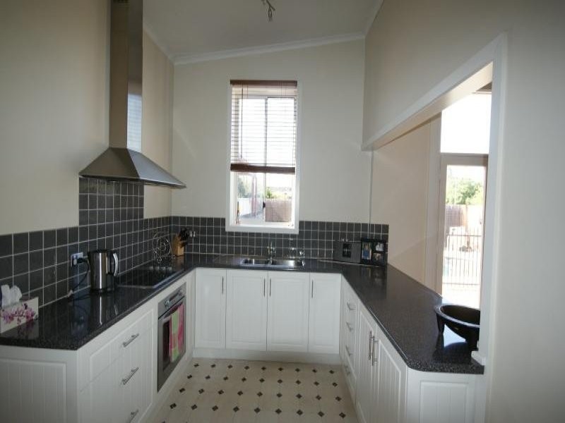 465 George Street, Deniliquin NSW 2710