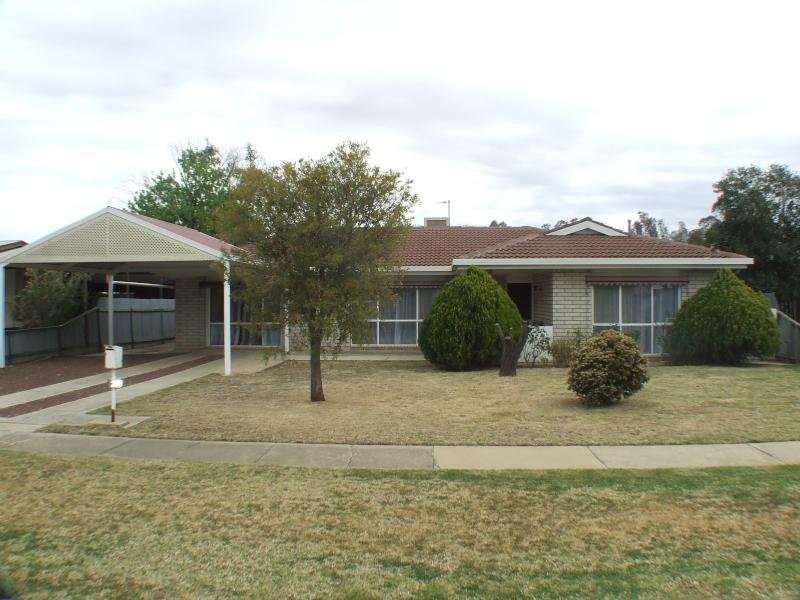 280 Finley Road, Deniliquin NSW 2710