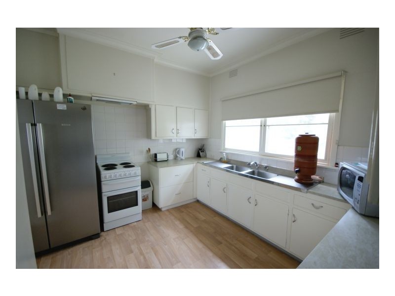 511 St Michael Street, Deniliquin NSW 2710