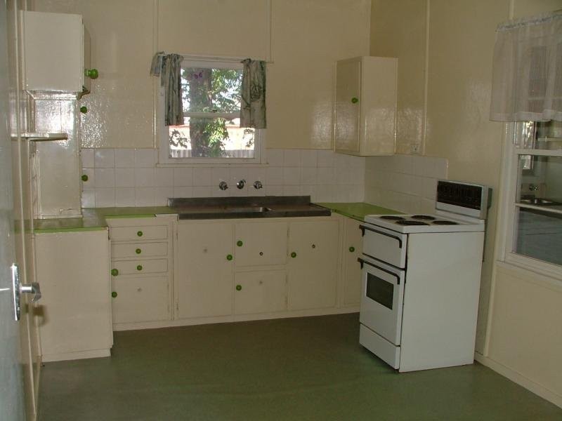 51 Butler Street, Deniliquin NSW 2710