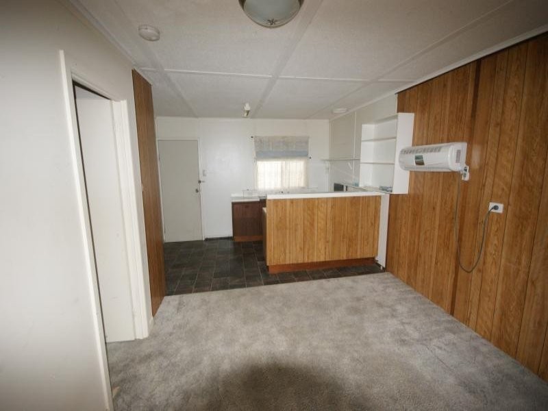 5/135-137 Wirraway Drive, Deniliquin NSW 2710