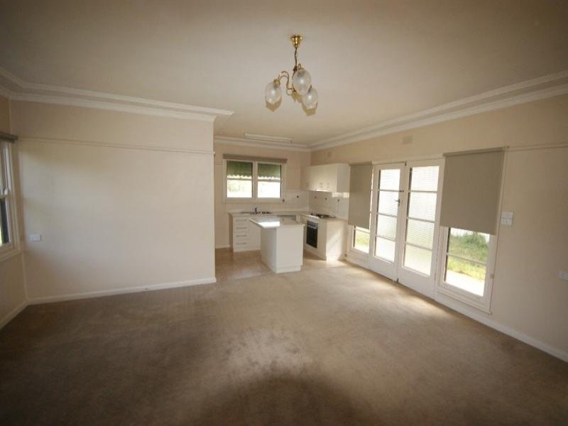 2 Watson Court, Deniliquin NSW 2710