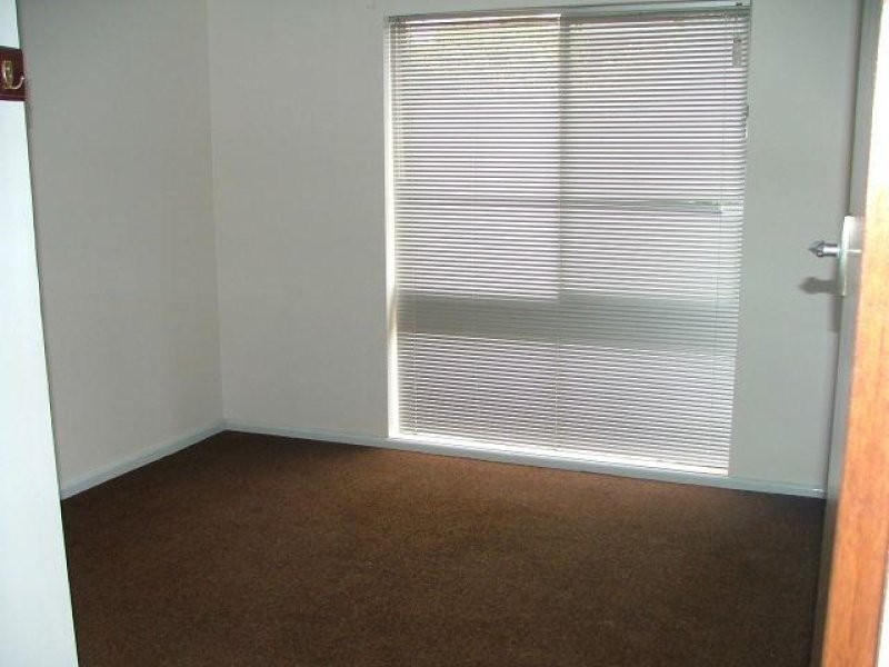 10/334-336 Henry Street, Deniliquin NSW 2710