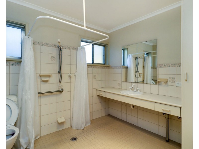 1/335 Wood Street, Deniliquin NSW 2710