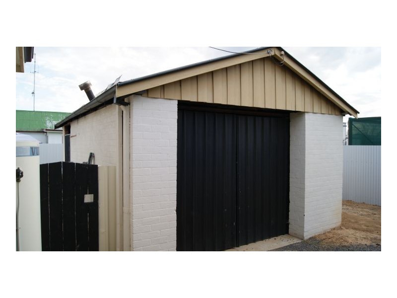 504 St Michael Street, Deniliquin NSW 2710