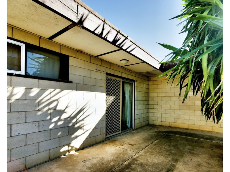 1/135-137 Wirraway Drive, Deniliquin NSW 2710