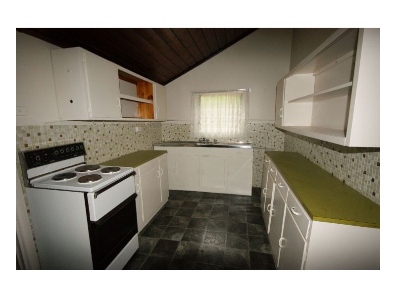 255 River St, Deniliquin NSW 2710