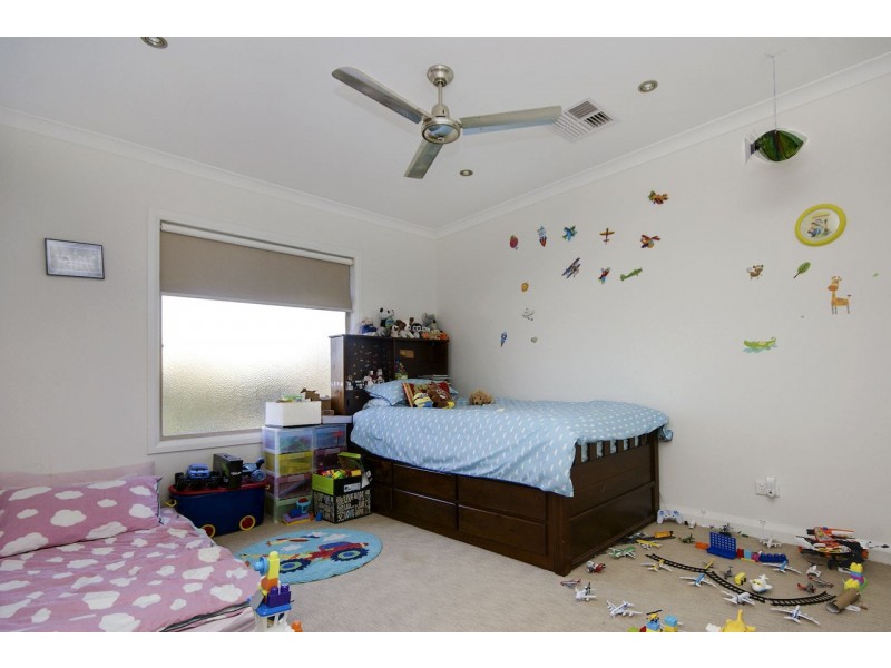 24 Butler Street, Deniliquin NSW 2710