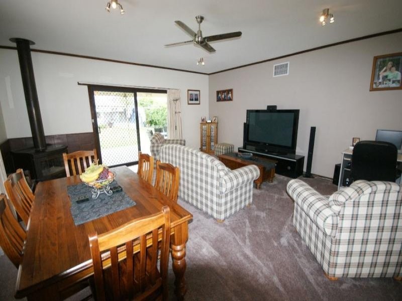 456 Wilkinson Street, Deniliquin NSW 2710