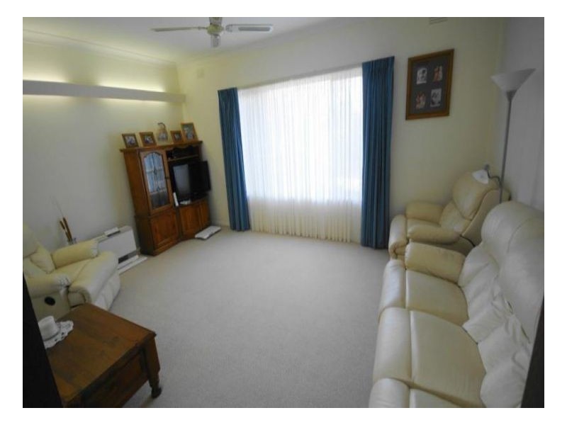 137 Dick Street, Deniliquin NSW 2710